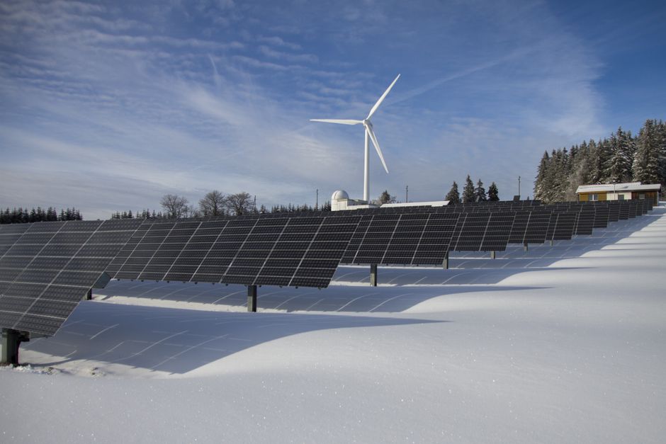 積雪地の太陽光発電と蓄電池